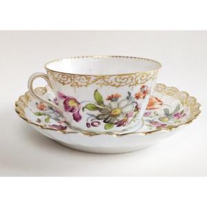 Tasse Avec Soucoupe Porcelaine De Dresden Lamm  19ème