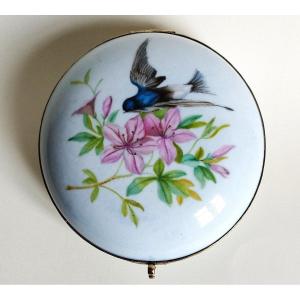 Boîte en porcelaine décor peint à la main fleurs oiseau hirondelle