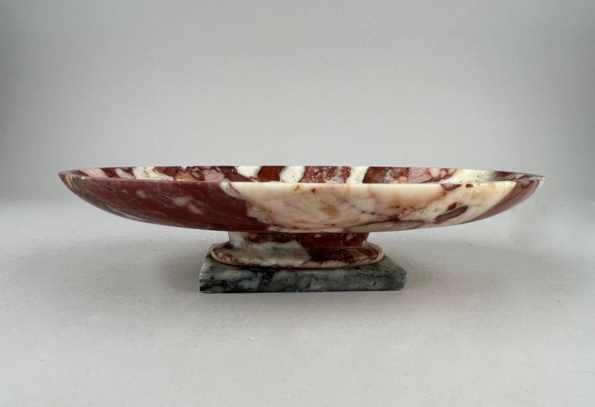 Oval Cup In Red Marble Veined With White XXth Century-photo-2