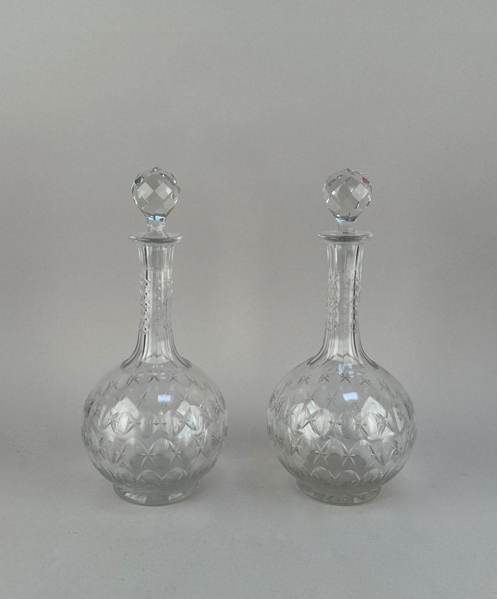 Deux Carafes à Vin En Cristal De Baccarat Modèle Lucullus