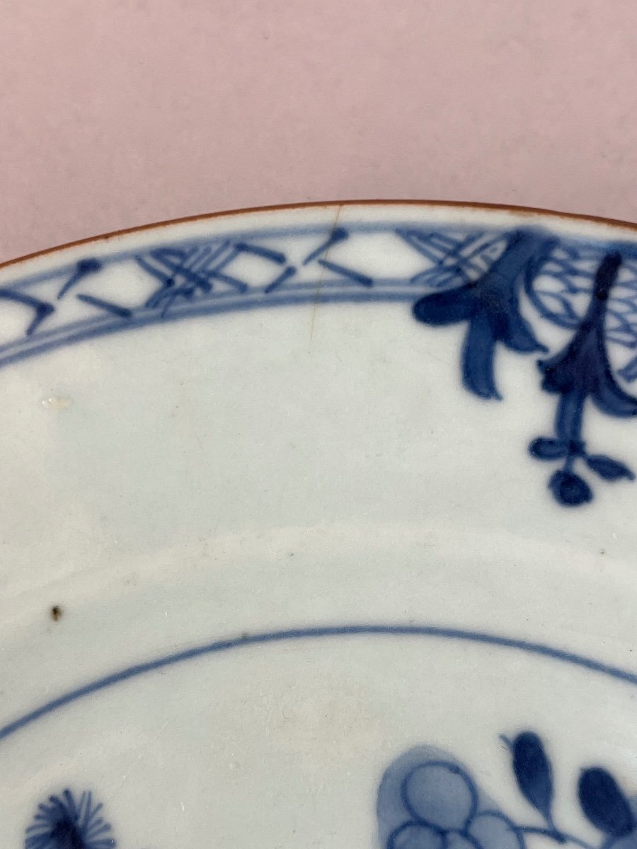 Paire d'Assiettes En Porcelaine " Bleu De Chine" d'époque XVIIIème Siècle-photo-4
