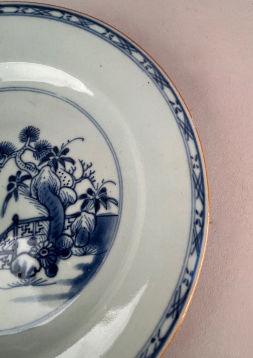 18th Century Chinese Blue Porcelain Plate  -photo-3