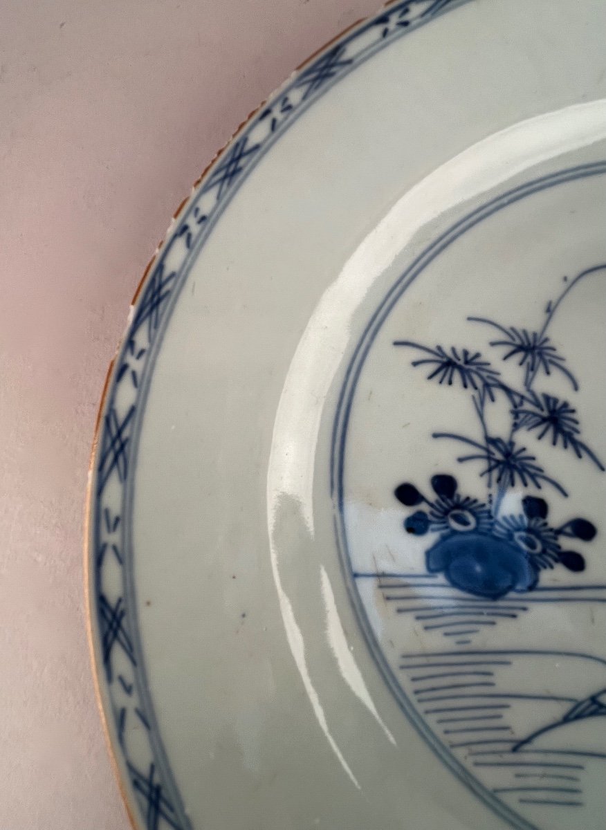 18th Century Chinese Blue Porcelain Plate  -photo-4