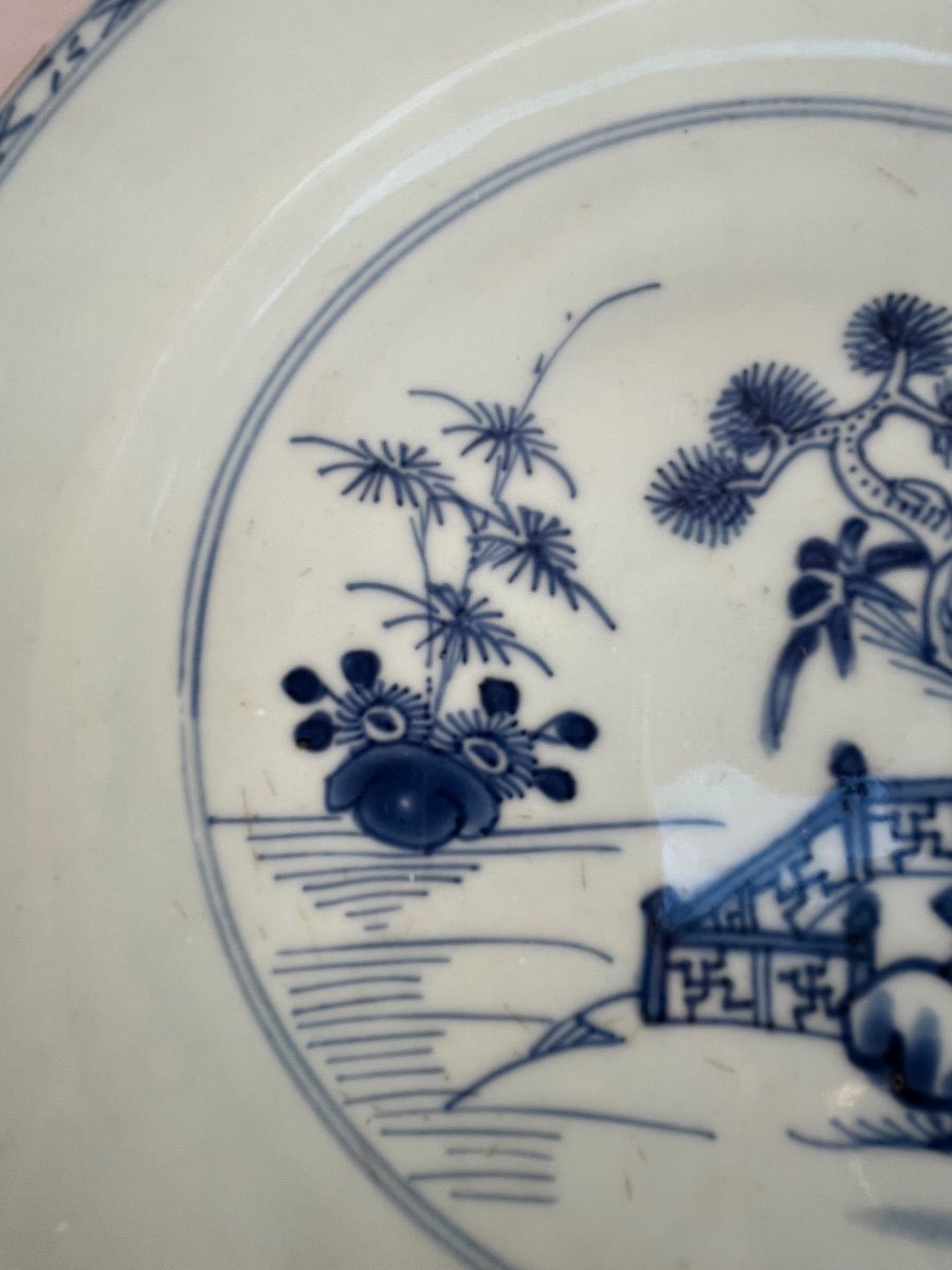 18th Century Chinese Blue Porcelain Plate  -photo-2