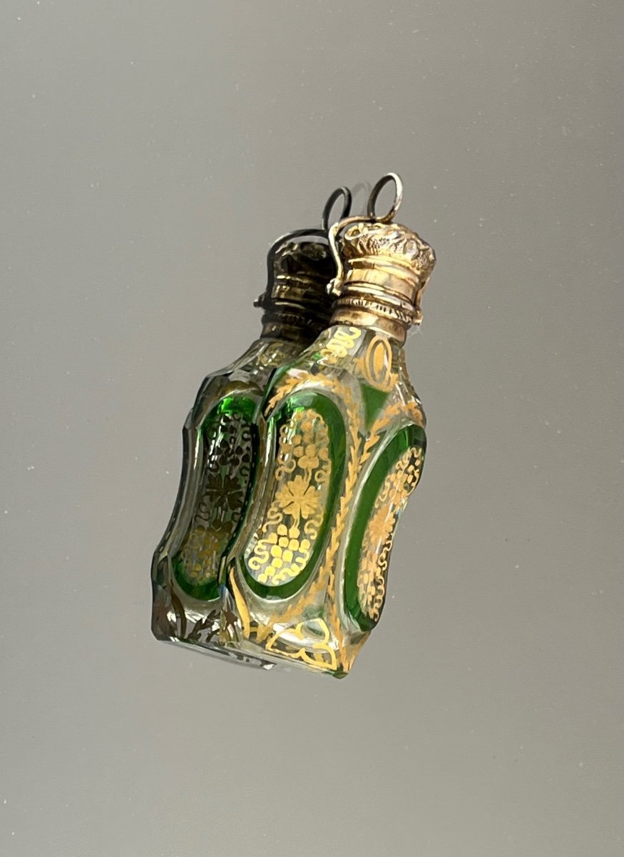 Flacon à Sels En Cristal Et Vermeil d'époque Louis-Philippe 