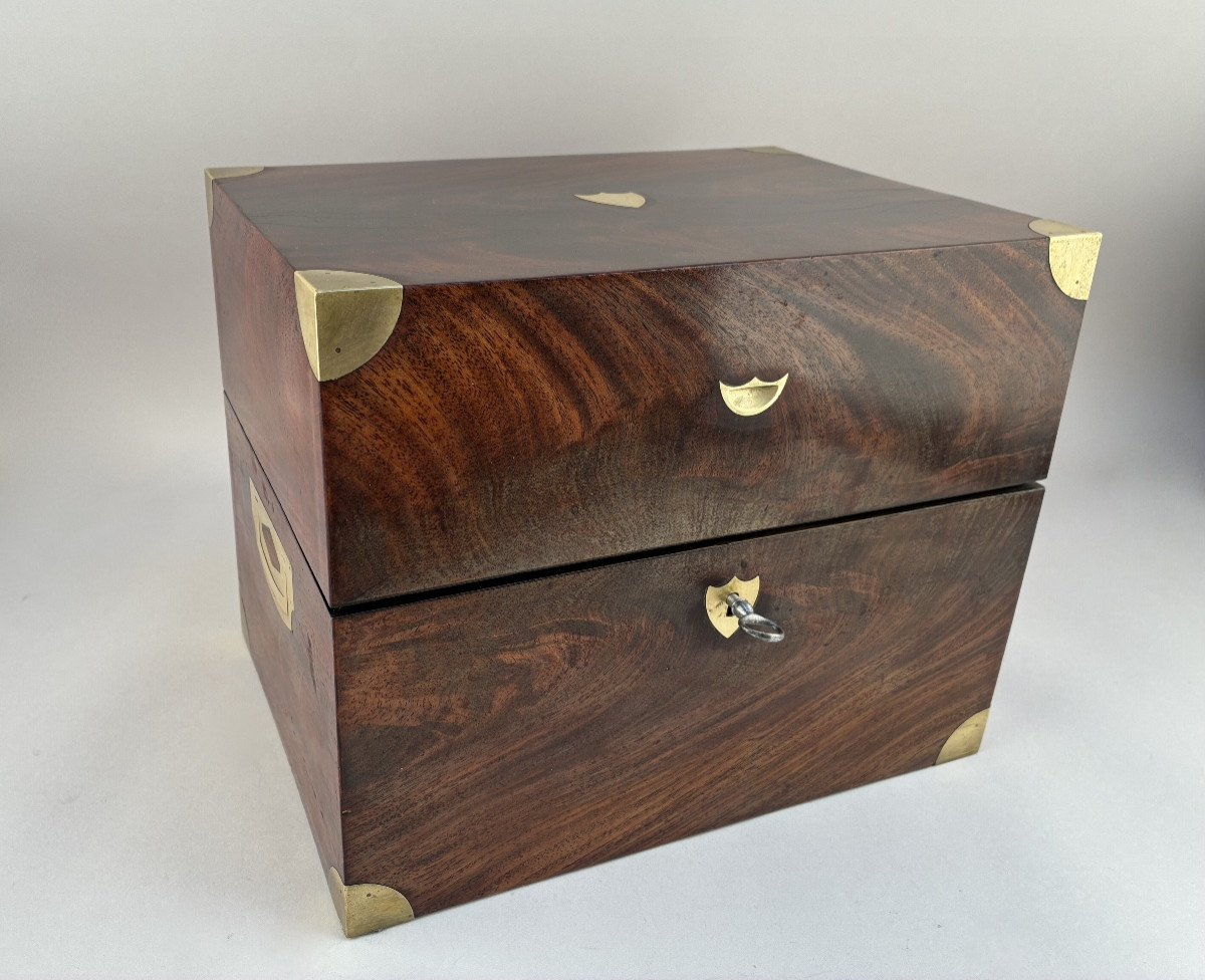 Restoration Period Mahogany Liqueur Cabinet-photo-3