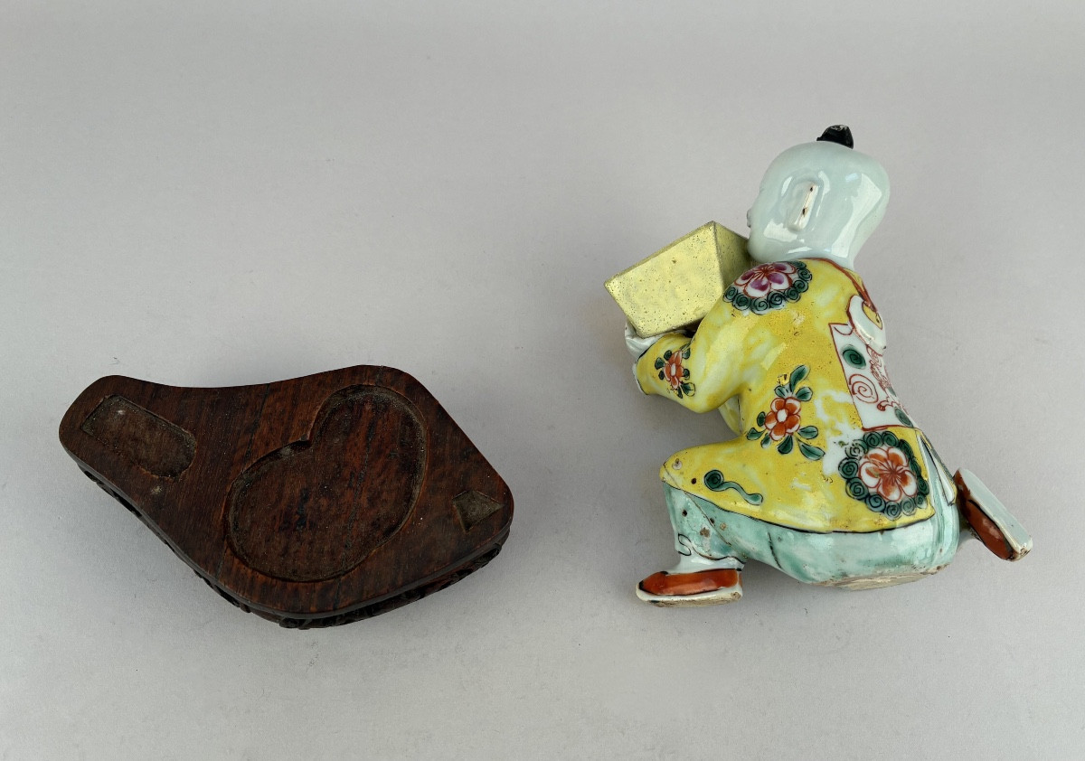 Personnage chinois en porcelaine  de Chine Fin du XVIIIème siècle.-photo-4