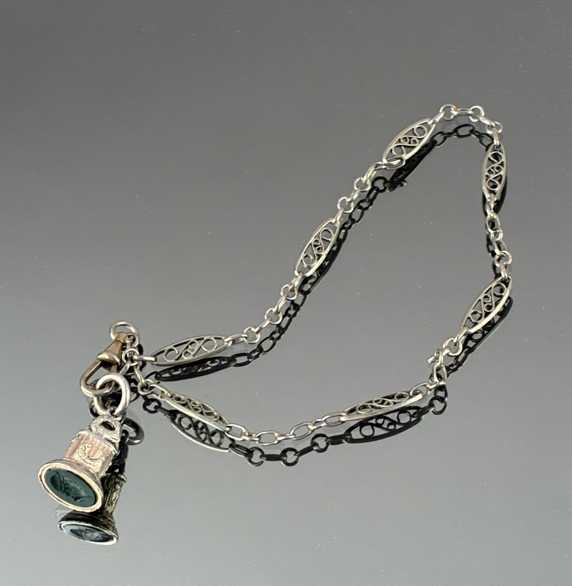 Sceau en jaspe sanguin et chaîne giletière  en argent du XIXème siècle-photo-3