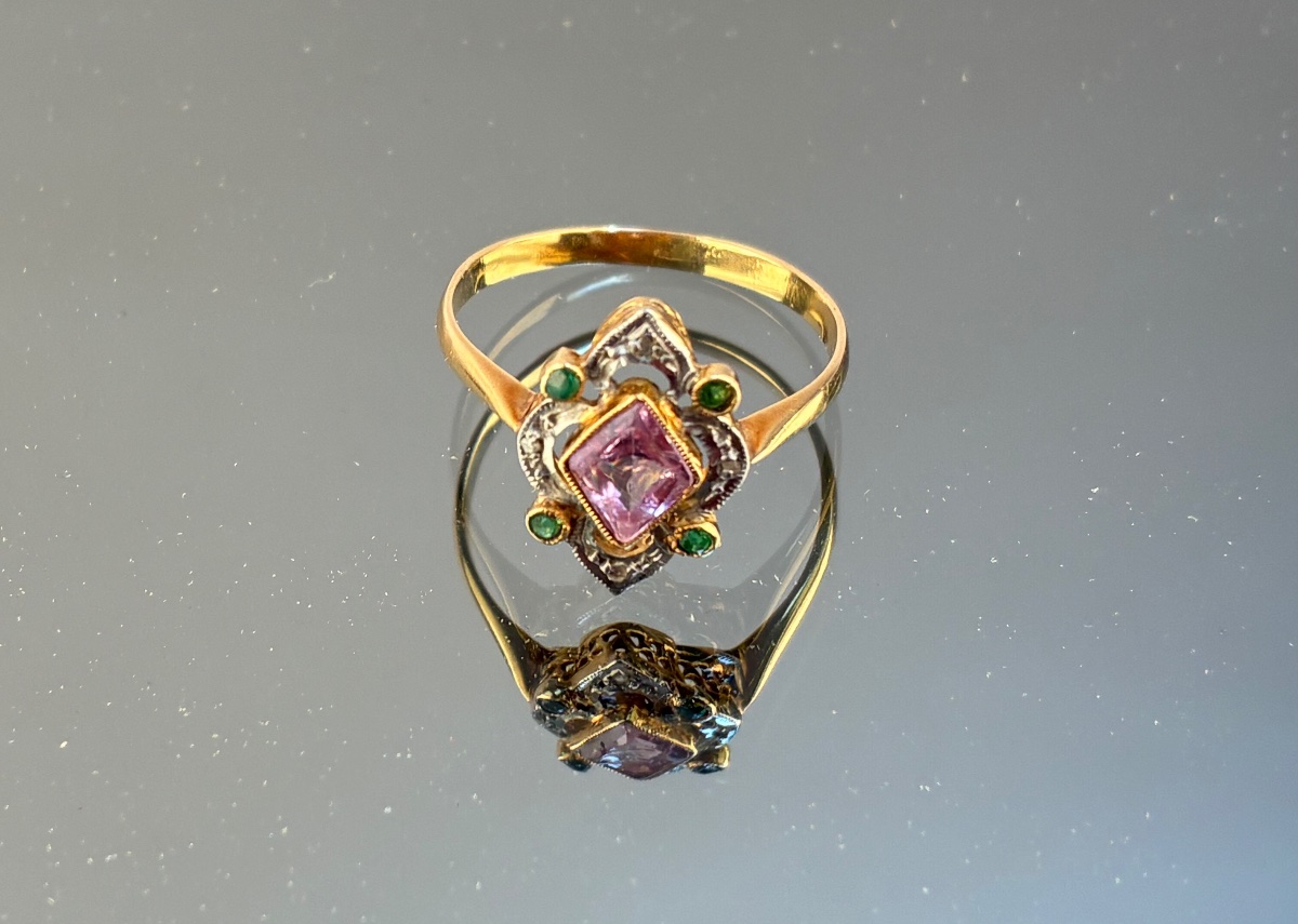 Bague en or et pierres d'imitation d'époque fin XIXème, début du XXème siècle-photo-4