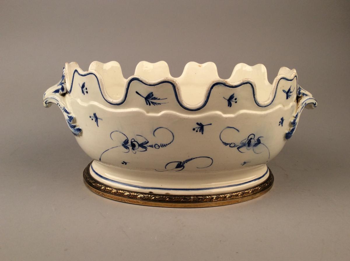 Verrière En Porcelaine Tendre ou faïence Du XVIIIème, Monture Argent