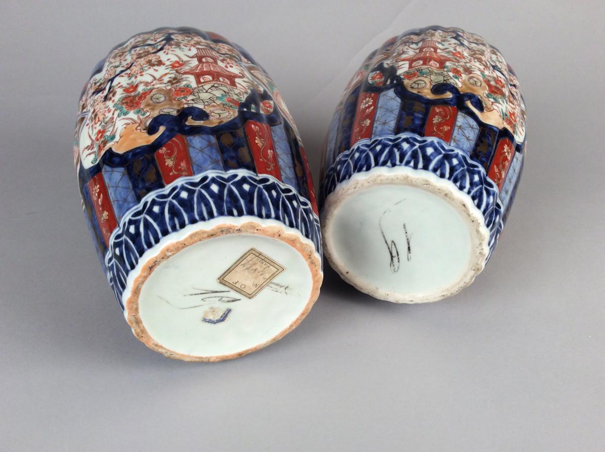 Paire De Vases En Porcelaine Du Japon Du XIXème Siècle-photo-3