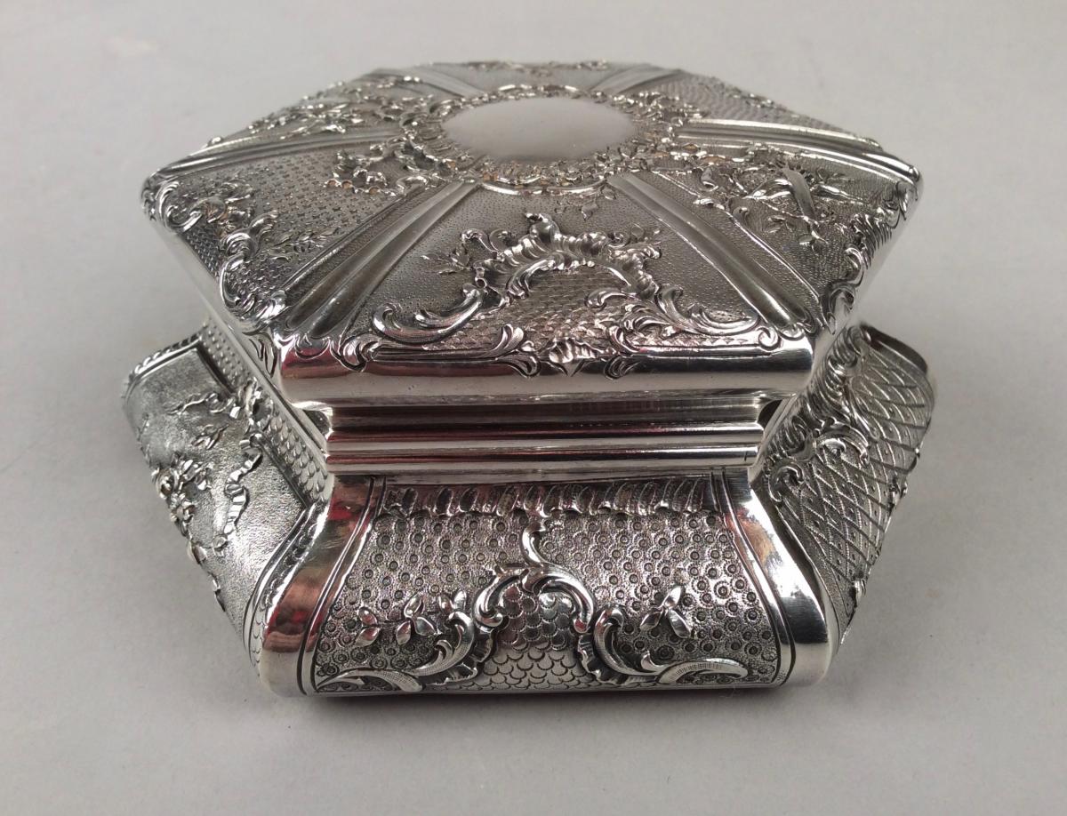 Silver Hexagonal Box From The Nineteenth Century-photo-4