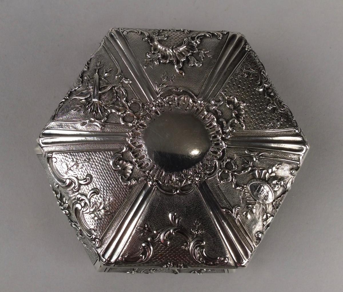 Silver Hexagonal Box From The Nineteenth Century-photo-7