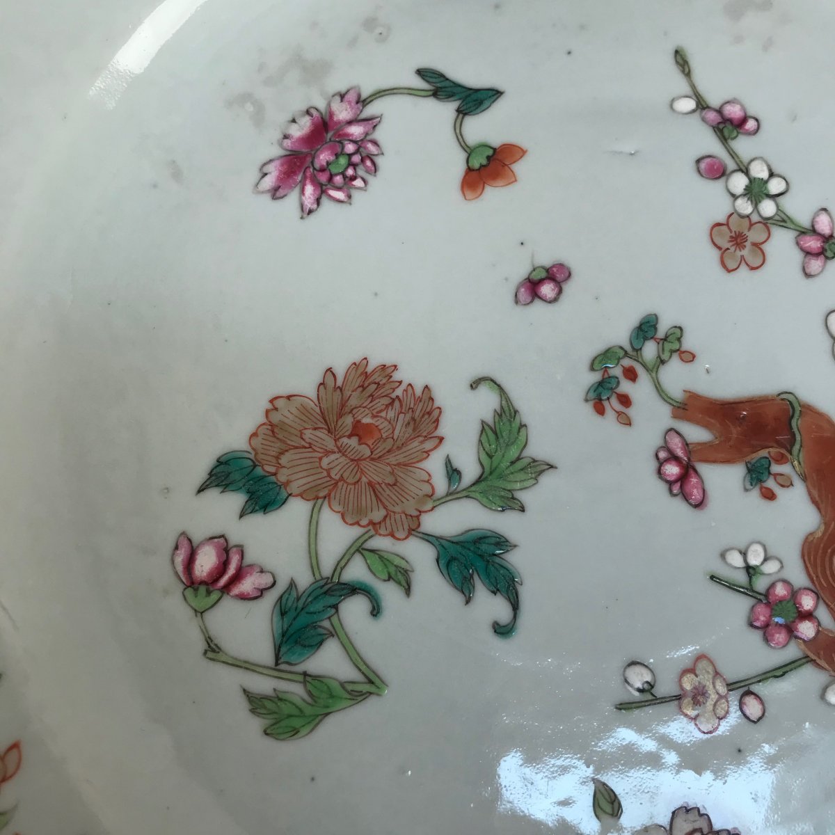 China Qianlong. Plate With Decor Of Bunch Of Prunus And Peony. Pink Family-photo-3