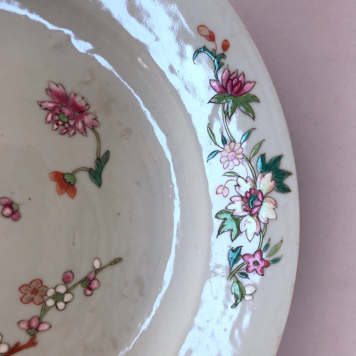 China Qianlong. Plate With Decor Of Bunch Of Prunus And Peony. Pink Family-photo-4