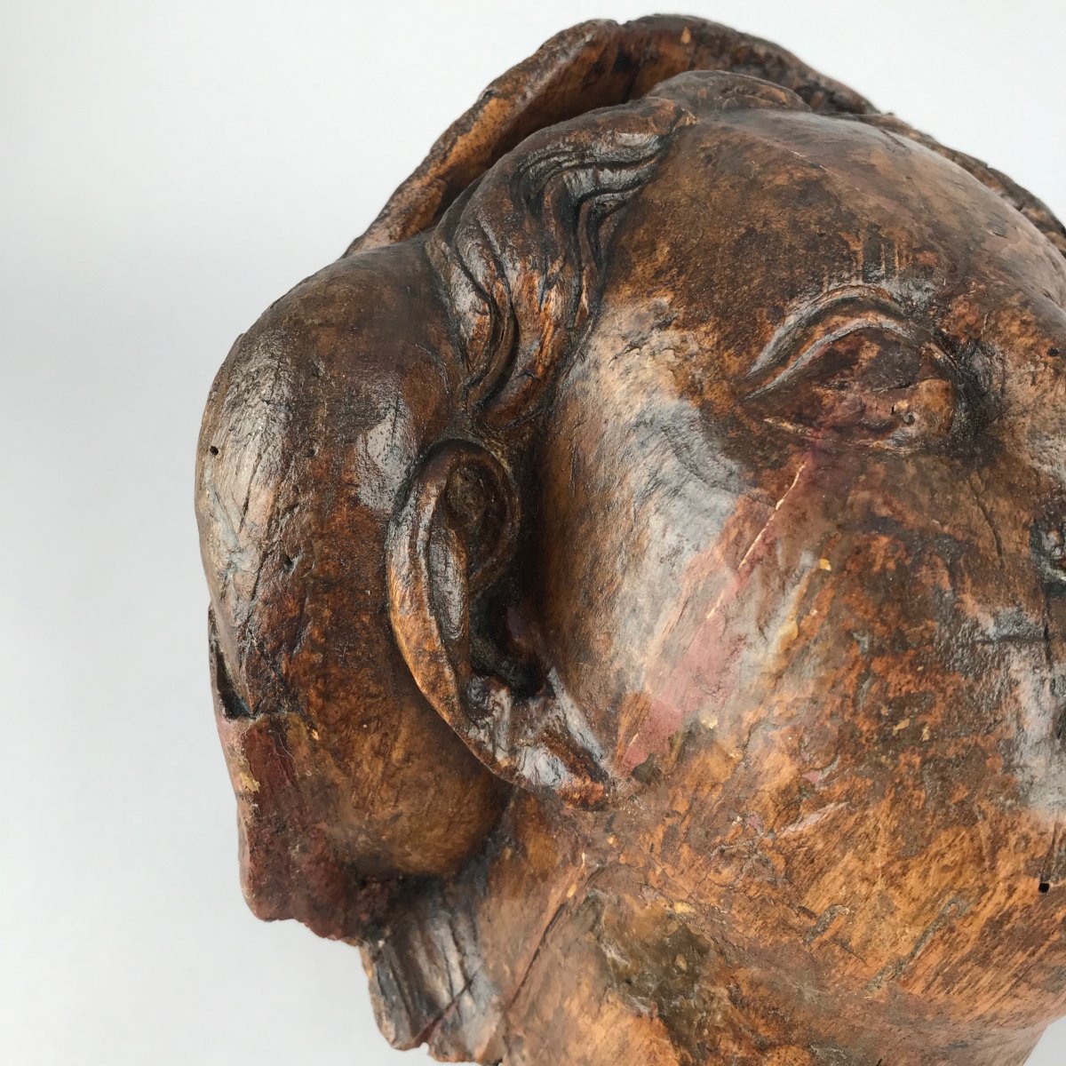 Head Of A Woman In Carved Wood From The XVIth Century-photo-5