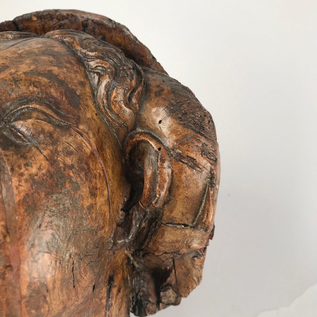 Head Of A Woman In Carved Wood From The XVIth Century-photo-6