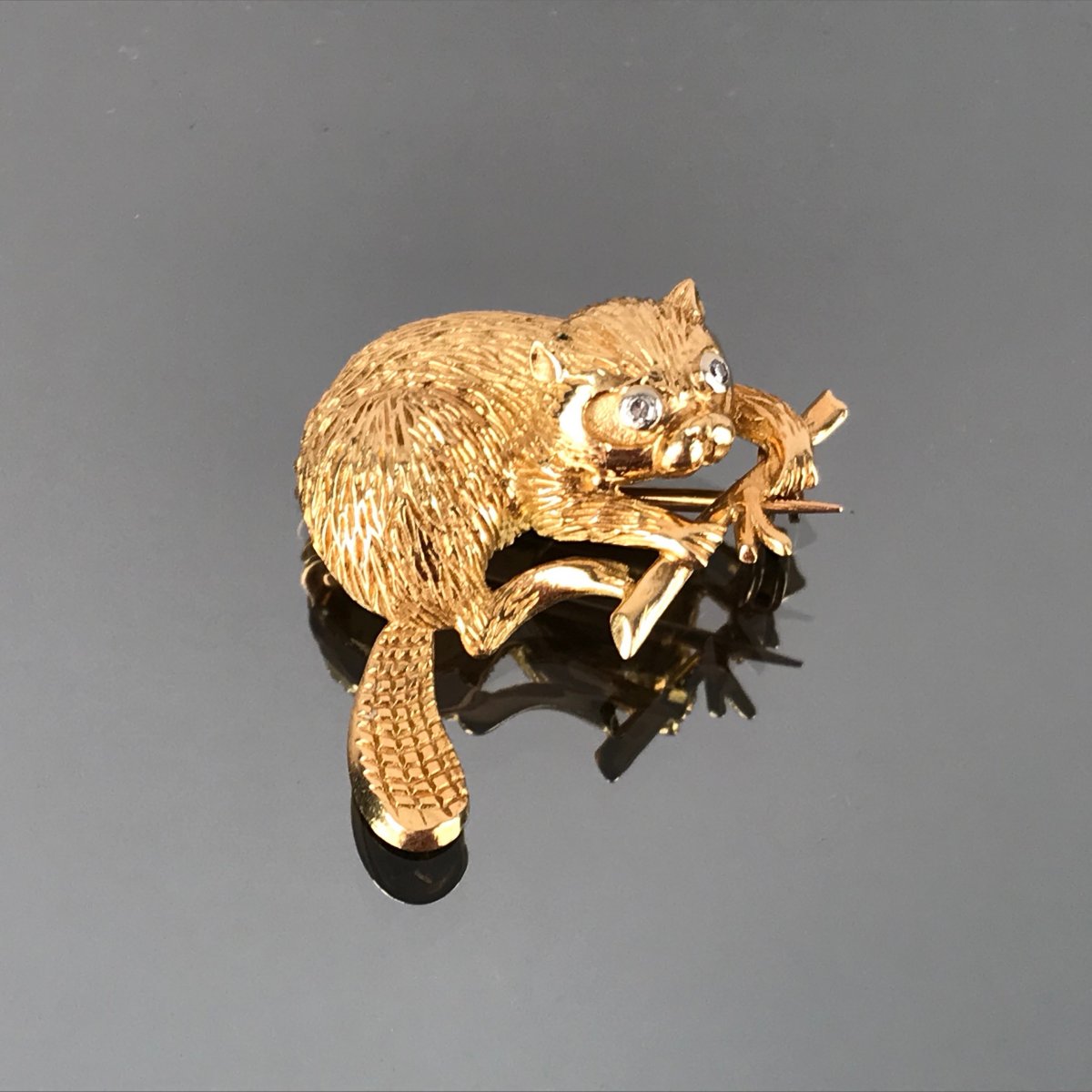 Broche En Or Et Diamants : "Castor"-photo-2