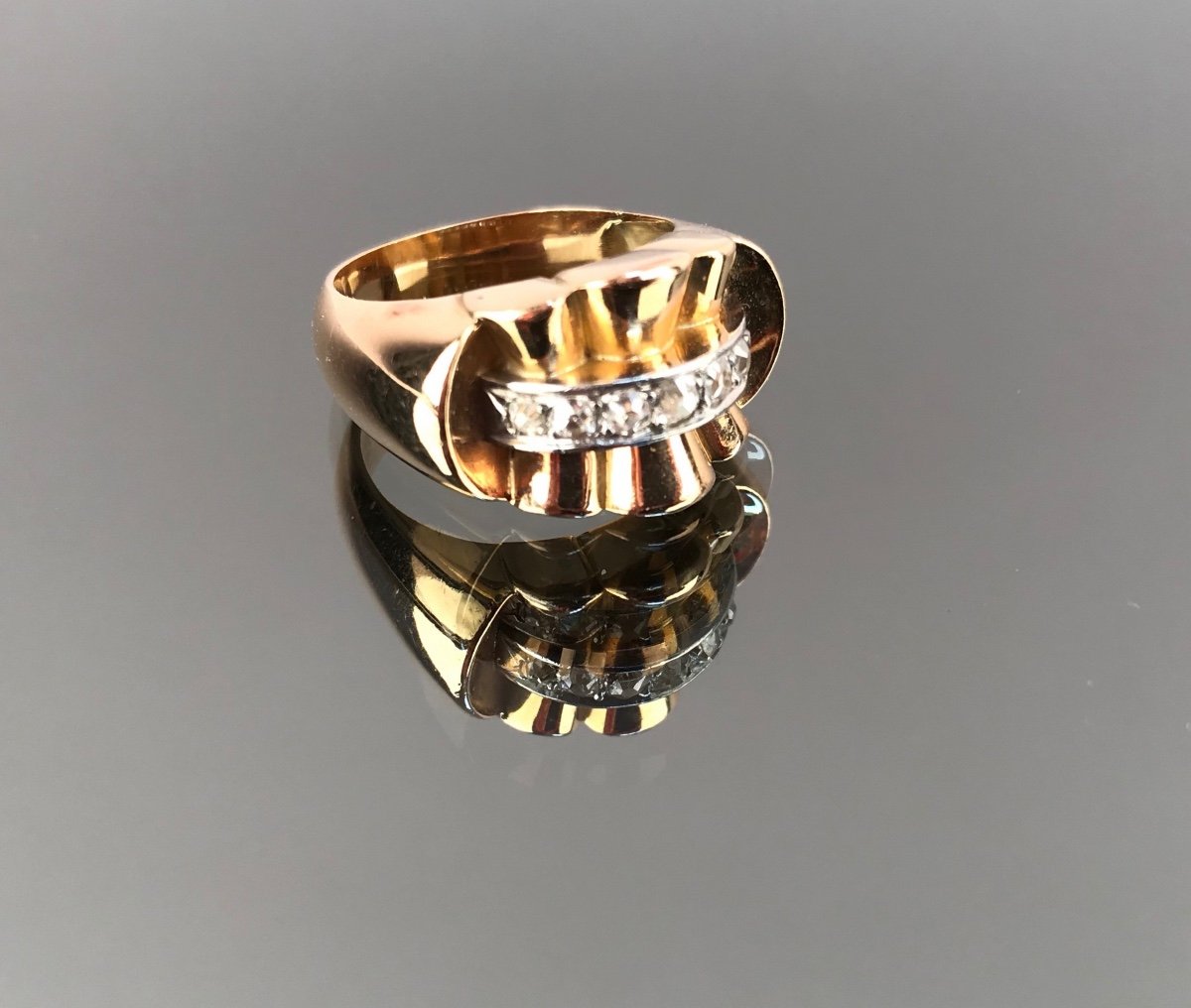 Tank Ring In Gold And Diamonds 1940-1950