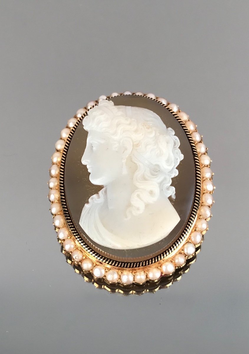 Broche Pendentif Sertie d'Un Camée, Or 18 Carats Et Perles Fines d'époque Napoléon III-photo-2