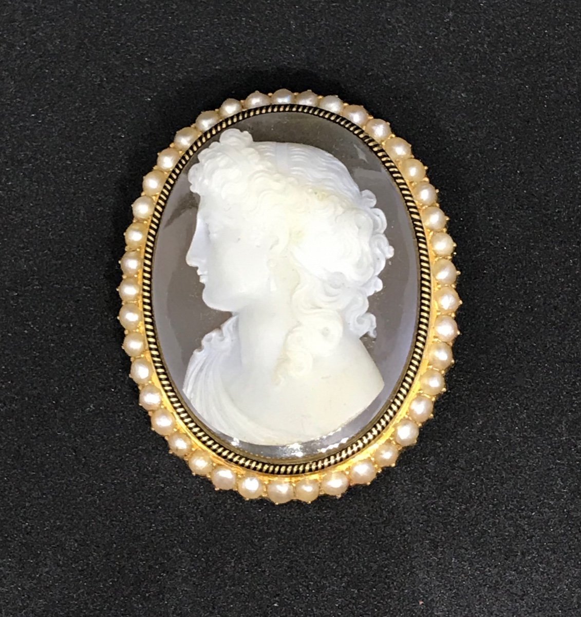 Broche Pendentif Sertie d'Un Camée, Or 18 Carats Et Perles Fines d'époque Napoléon III-photo-4