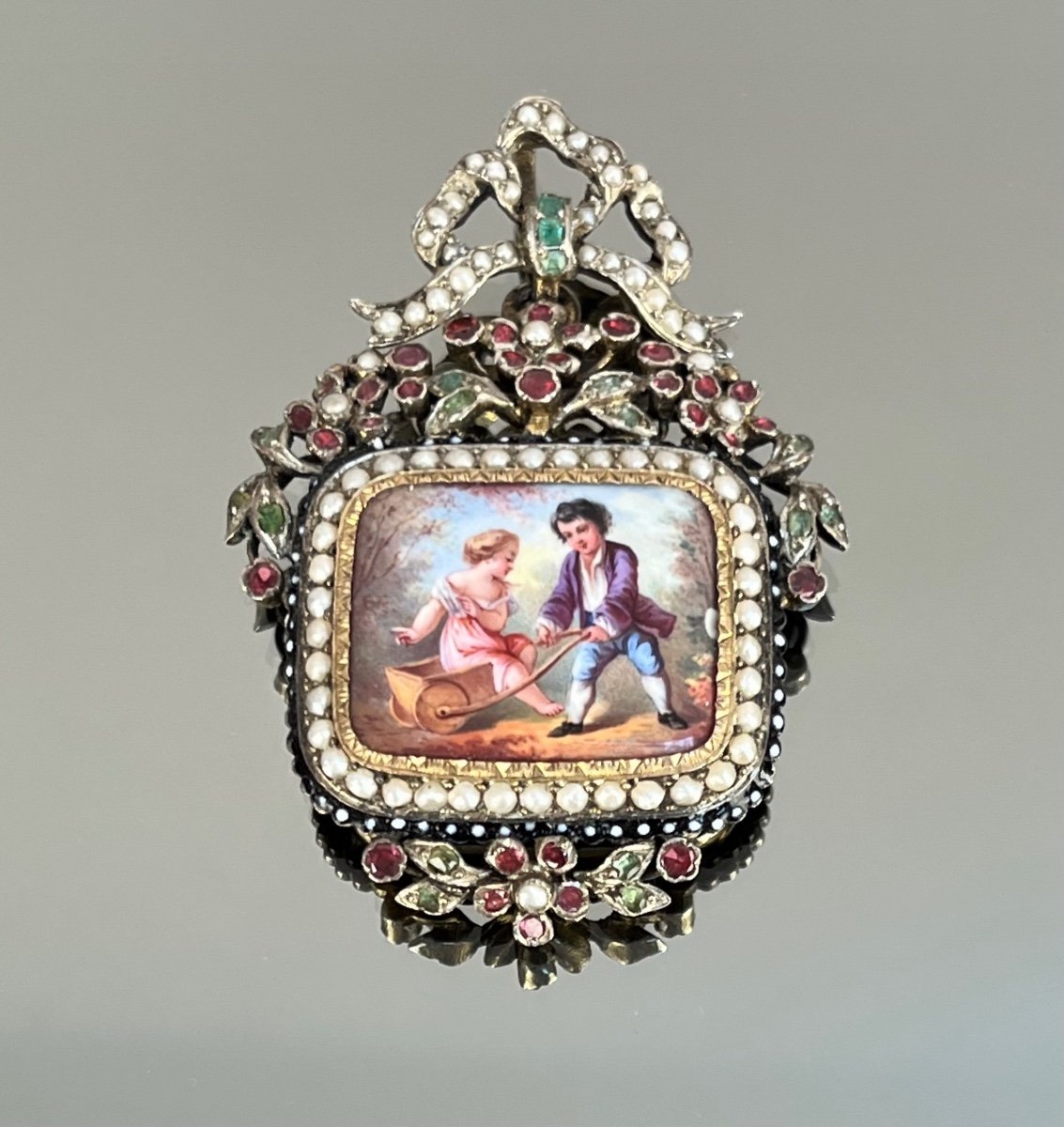 Pendant In Vermeil, Porcelain, Fine Pearls And Precious Stones, Mid-19th Century