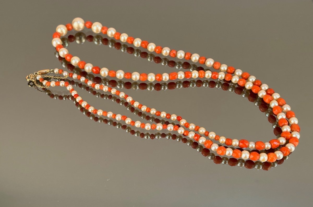 Necklace Of Cultured Pearls And Coral Pearls Clasp In Gold-photo-2