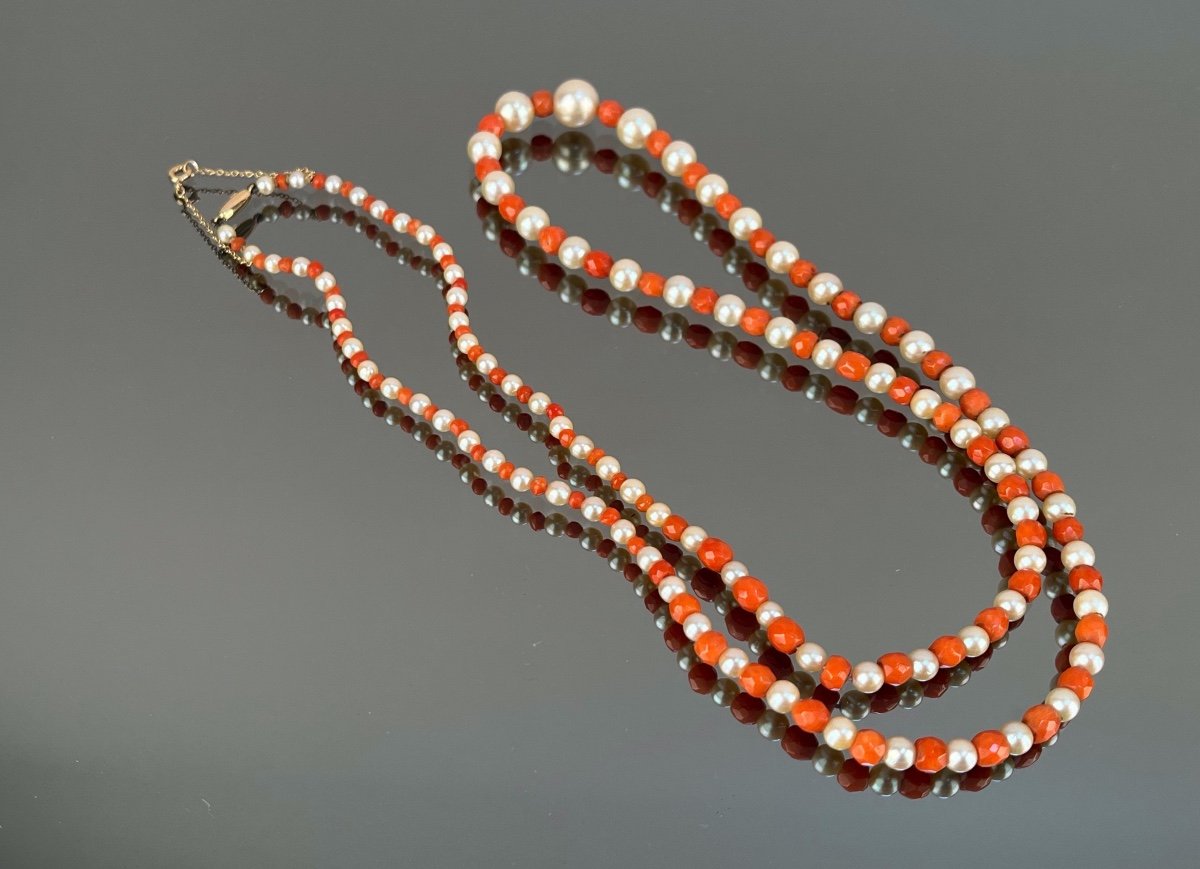 Necklace Of Cultured Pearls And Coral Pearls Clasp In Gold-photo-3