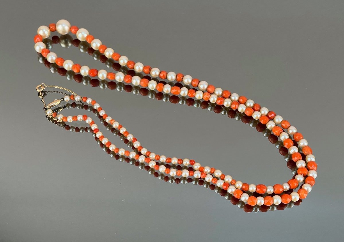 Necklace Of Cultured Pearls And Coral Pearls Clasp In Gold-photo-3