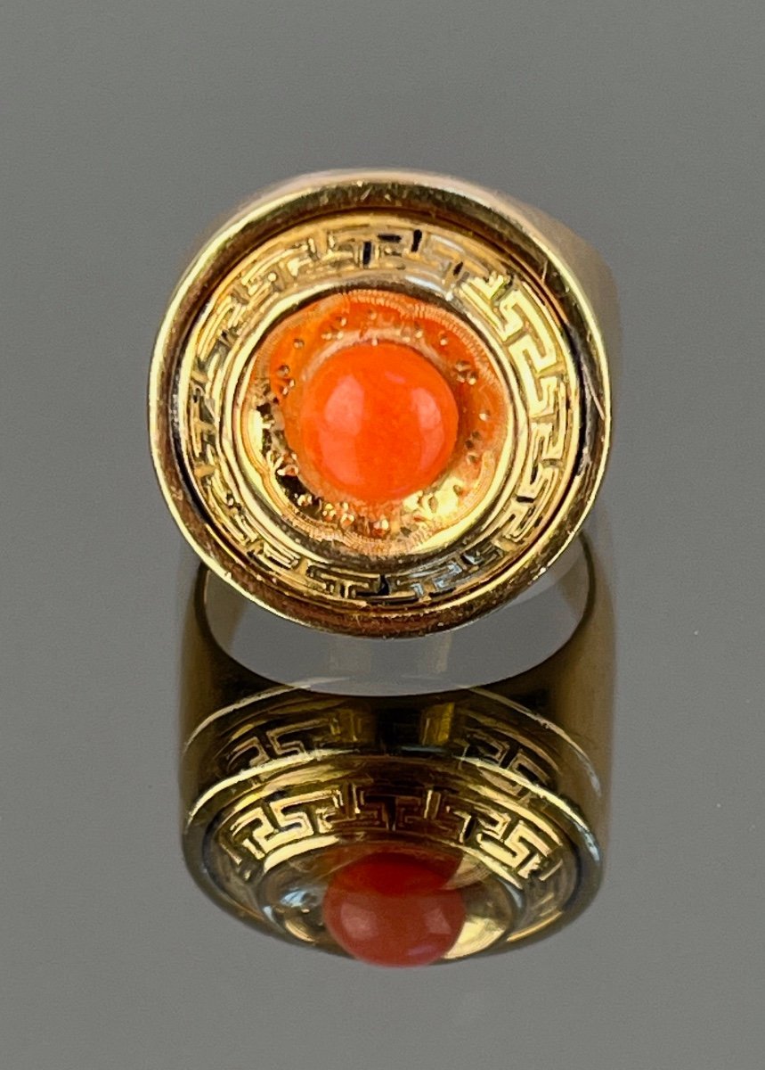 Bague Chevalière En Or Et Perle De Corail avec motif Napoléon III-photo-2