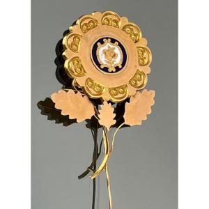 Norman Headdress Pin In Enameled Gold XIXth Century