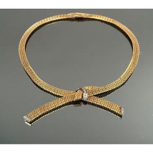 Ribbon Necklace In Gold And Diamonds