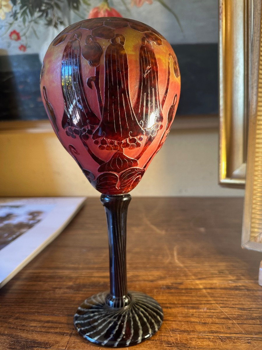 Le Verre Français "Campanules "