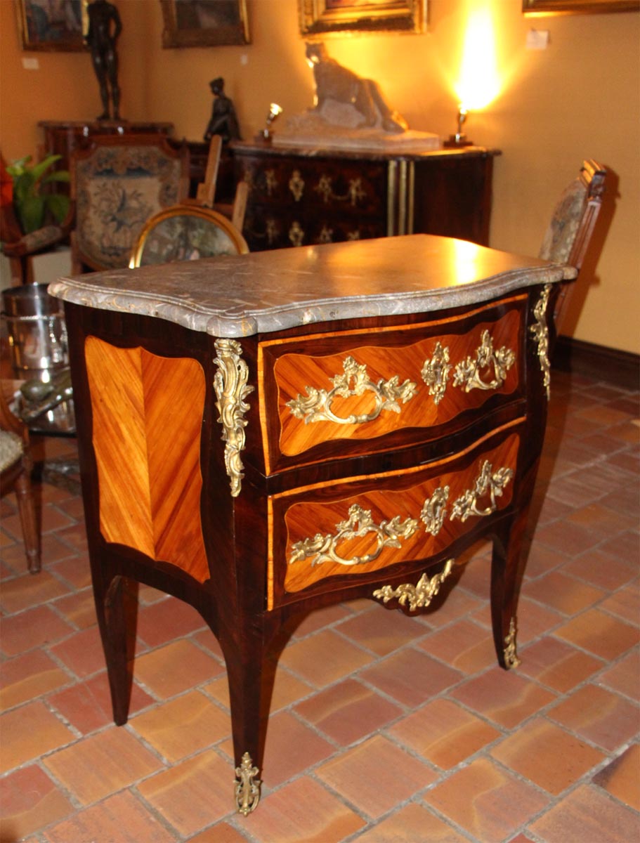 Commode « Sauteuse » D’époque Louis XV-photo-3