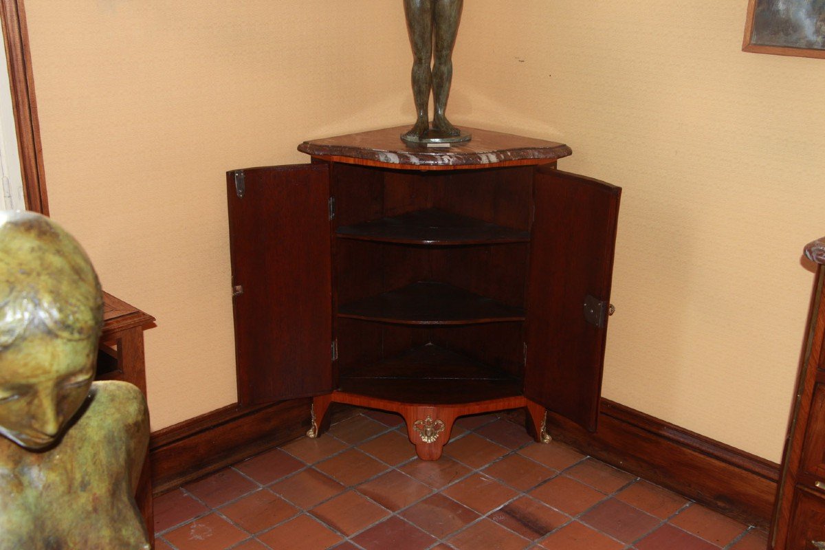 Pair Of Louis XVI Corner Cabinets-photo-1