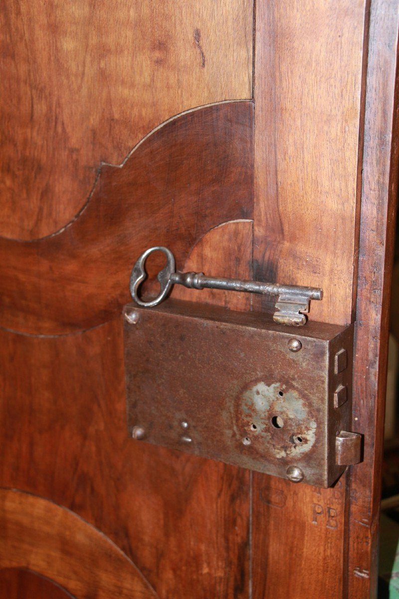 18th Century "parisian" Wardrobe,-photo-3