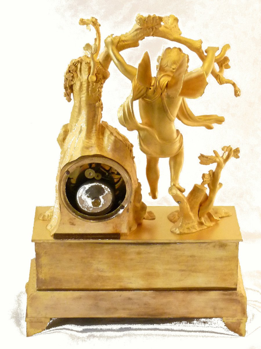  Restoration Period Clock In Gilt Bronze -photo-3