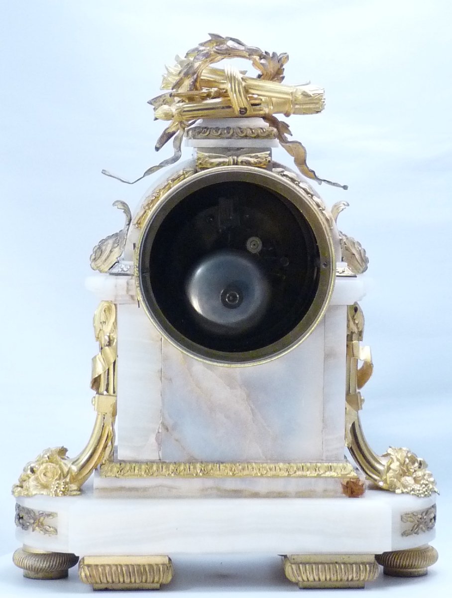 Raingo Frères, pendule de style Louis XVI onyx et bronze doré-photo-5