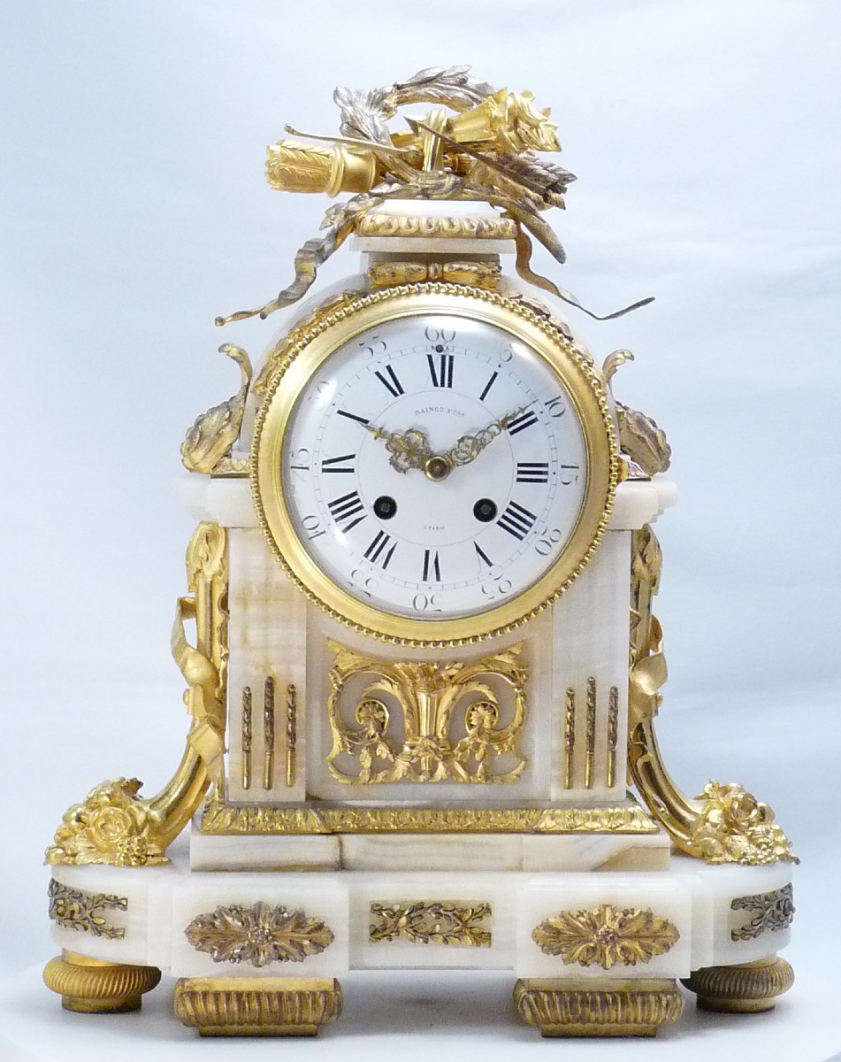 Raingo Frères, pendule de style Louis XVI onyx et bronze doré