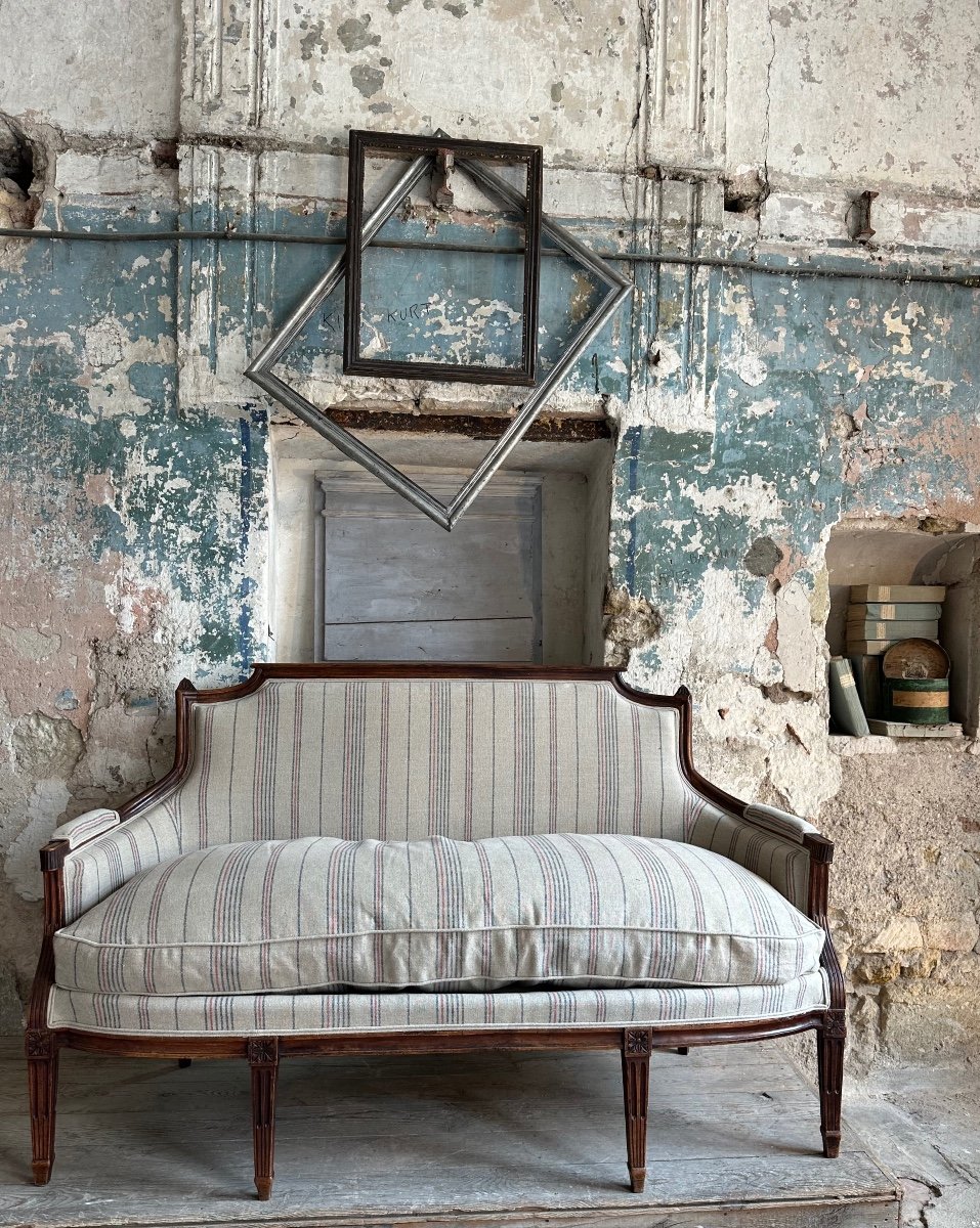 Louis XVI Sofa-photo-4
