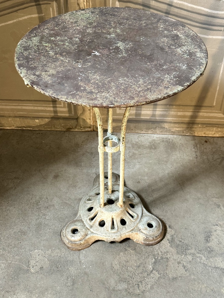 Small Garden Table-photo-3