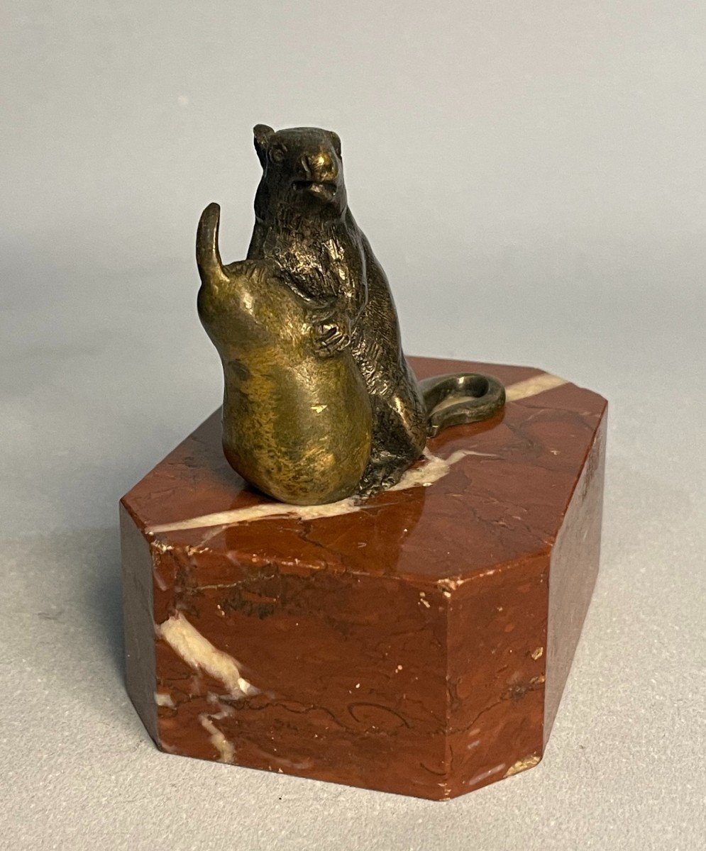 Mouse With A Pear. 19th Century Bronze Sculpture-photo-4