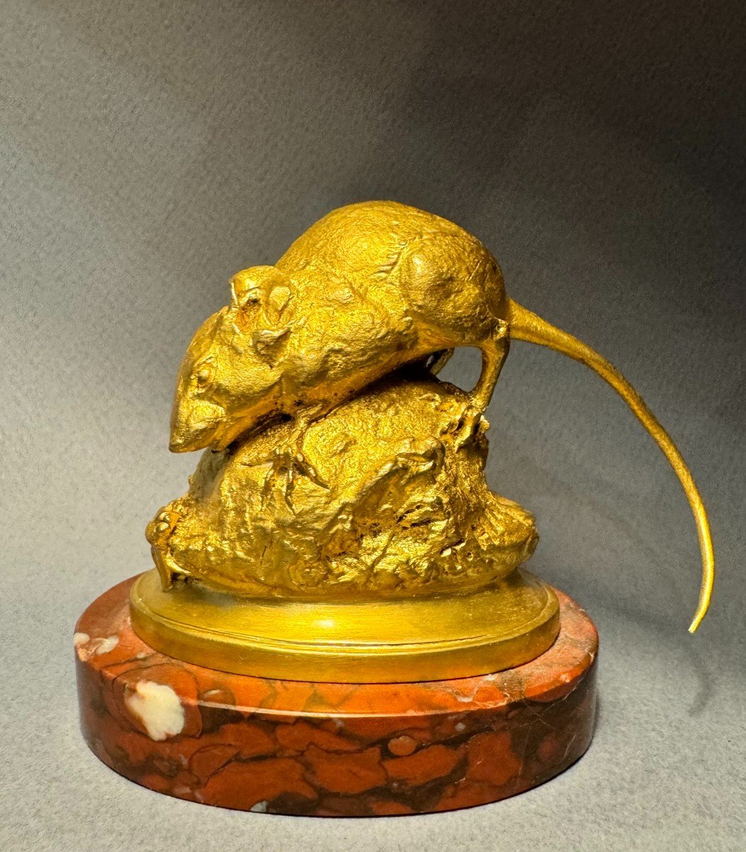 Gilded Bronze Sculpture "mouse With A Fly" T. Hingre-photo-1