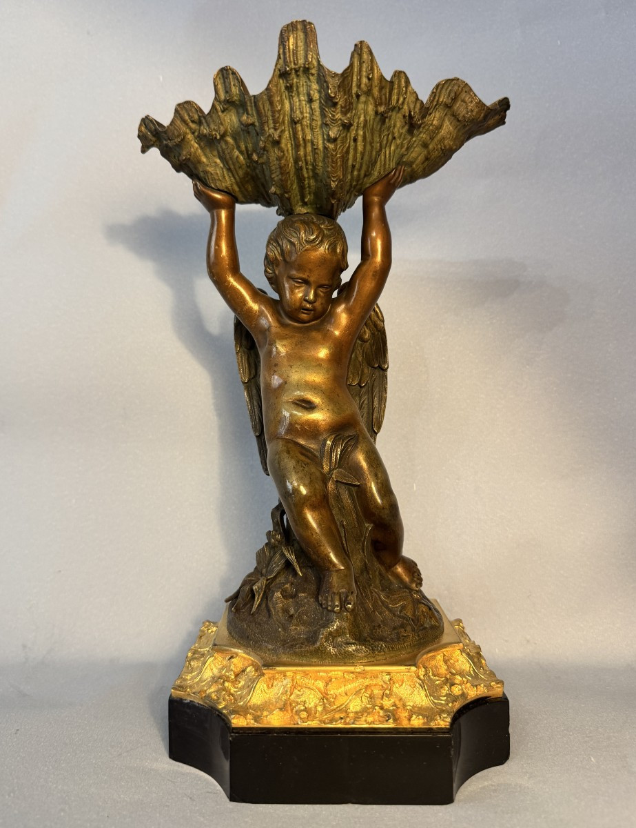 Sculpture en bronze - Ange à la coquille – XIXème siècle