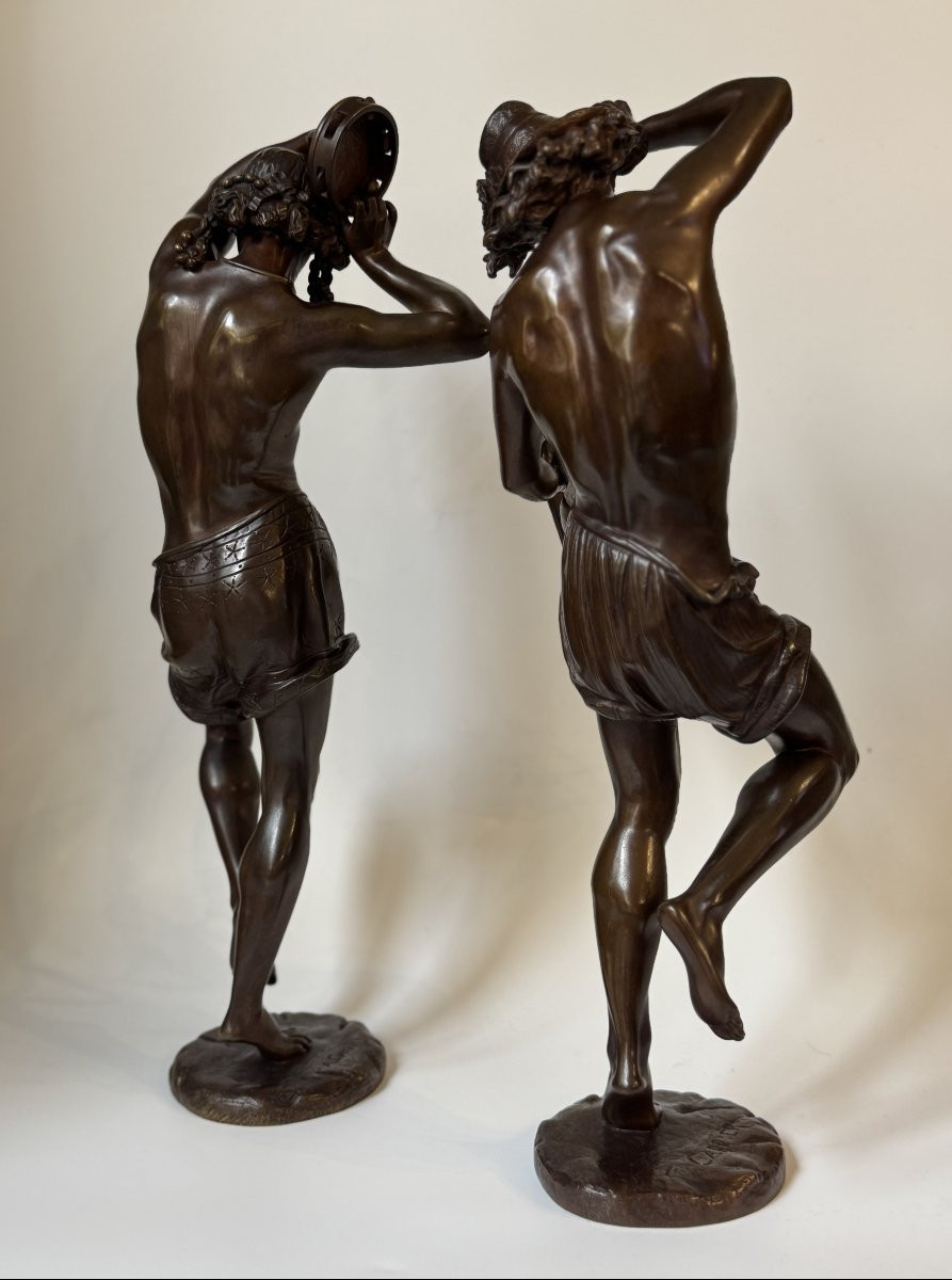 Paire de "Danseurs napolitains" Carrier-Belleuse. Sculptures en Bronze-photo-6