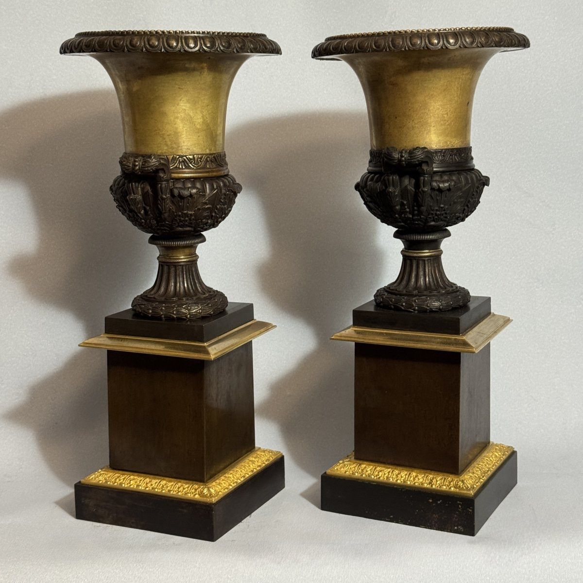 Pair Of Empire Bronze Cassolettes With Medici Vases H36-photo-3