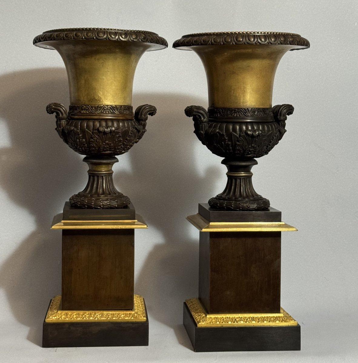 Pair Of Empire Bronze Cassolettes With Medici Vases H36-photo-4