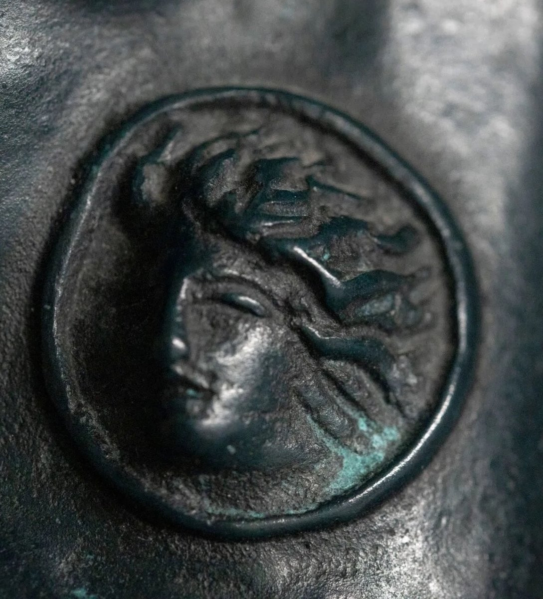 Sculpture - Igor Mitoraj “Centurion II” - Visage en bronze-photo-2