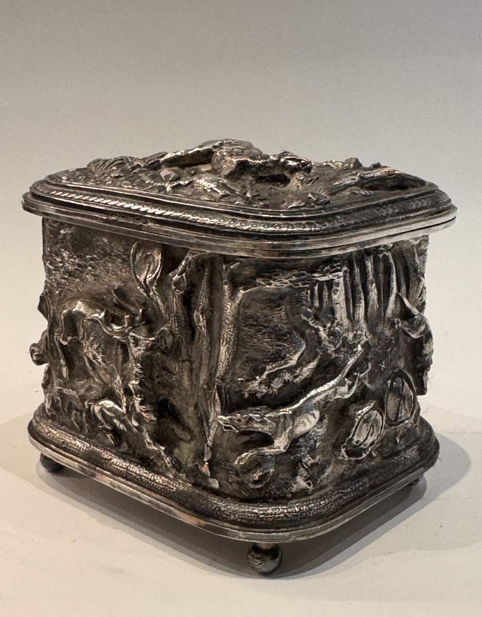 Léopold Oudry Editeur, coffret à bijoux métal argenté animalier, XIXe siècle