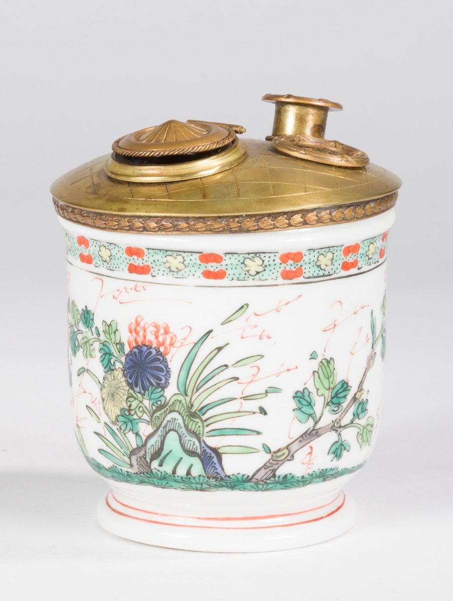 Samson Porcelain Inkwell With Chinese Design